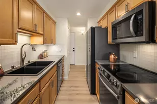 12223 NE Bel Red Rd, Bellevue, WA 98005 - Photo 13