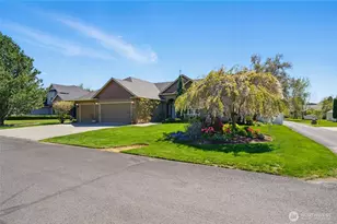 832 SE Vintage Way, College Place, WA 99324 - Photo 3