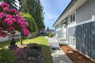 1538 W 12th St, Port Angeles, WA 98363 - Photo 3