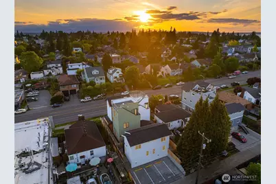 8016 24th Avenue NW, Seattle, WA 98117 - Photo 29