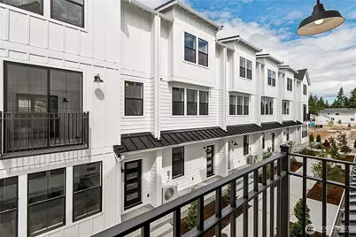 12084 127th Avenue Ct E #72, Puyallup, WA 98374 - Photo 3