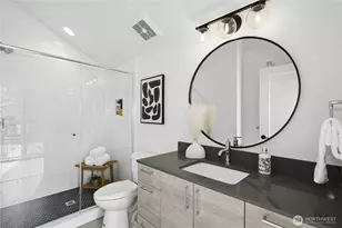 110 B 2nd Street S, Kirkland, WA 98033 - Photo 17