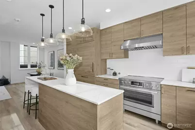 110 B 2nd Street S, Kirkland, WA 98033 - Photo 13