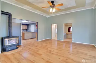 108 2nd St SE, Rainier, WA 98576 - Photo 7