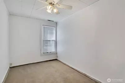 108 2nd Street SE, Rainier, WA 98576 - Photo 21