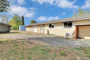 108 2nd St SE, Rainier, WA 98576 - Photo 25