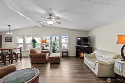 1427 100th Street SW #145, Everett, WA 98204 - Photo 1