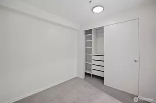 425 Vine St, Seattle, WA 98121 - Photo 7