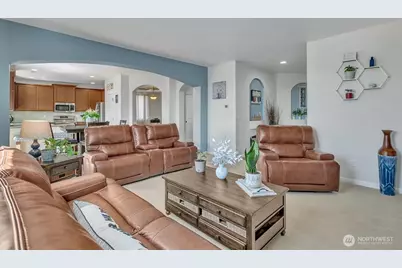 6715 Quincy Avenue SE, Auburn, WA 98092 - Photo 5