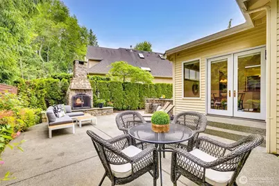 2728 206th Terrace NE, Sammamish, WA 98074 - Photo 33