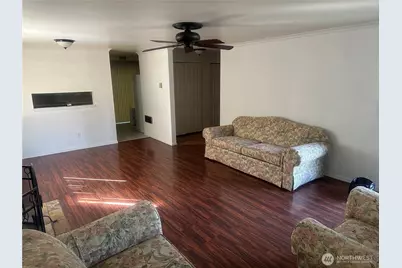 14917 32nd Place S #42, SeaTac, WA 98168 - Photo 5