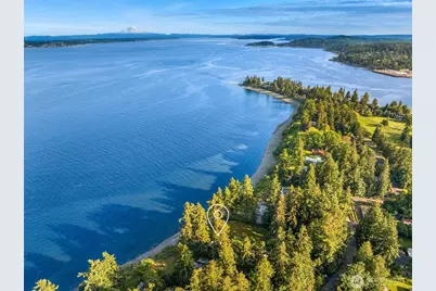 7268 Madrona Drive NE, Bainbridge Island, WA 98110 - Photo 39