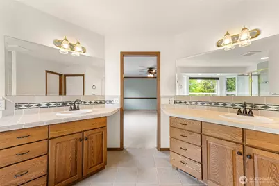 8711 Fenwick Loop SE SE, Olympia, WA 98513 - Photo 27