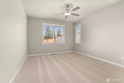 715 Maggee Street SE, Lacey, WA 98513 - Photo 13