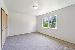 324 E 48th St, Tacoma, WA 98404 - Photo 15