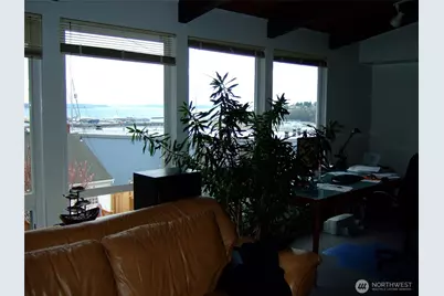 2513 13th Avenue W, Seattle, WA 98119 - Photo 9