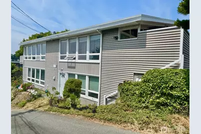 2513 13th Avenue W, Seattle, WA 98119 - Photo 1