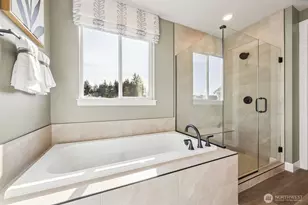 13920 181 St E, Puyallup, WA 98374 - Photo 23