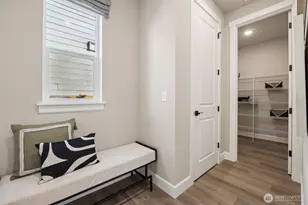 13920 181 St E, Puyallup, WA 98374 - Photo 11