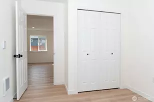 704 N 3rd St, Westport, WA 98595 - Photo 13