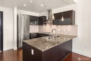 737 Olive Wy, Seattle, WA 98101 - Photo 7