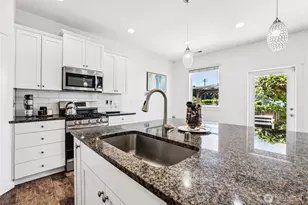 1006 32nd St NW, Puyallup, WA 98371 - Photo 13