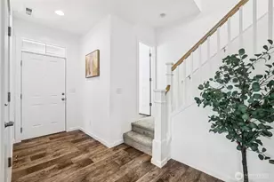 1006 32nd St NW, Puyallup, WA 98371 - Photo 3