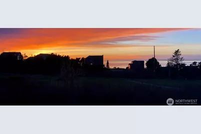 1335 Crestline Terrace, Oak Harbor, WA 98277 - Photo 33