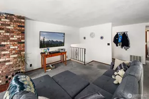 17464 Dunbar Rd, Mount Vernon, WA 98273 - Photo 13