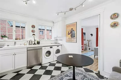 100 W Highland Drive #404, Seattle, WA 98119 - Photo 17