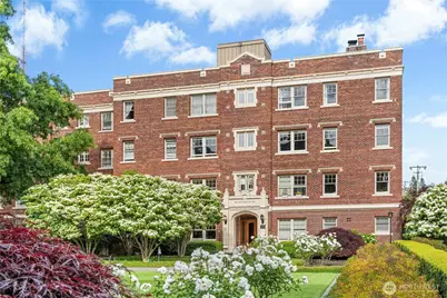 100 W Highland Drive #404, Seattle, WA 98119 - Photo 3