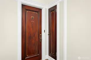 100 W Highland Dr, Seattle, WA 98119 - Photo 7