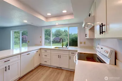 2320 183rd Street Ct E, Tacoma, WA 98445 - Photo 9