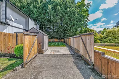 32116 Sunny Lane, Black Diamond, WA 98010 - Photo 9