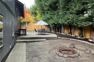 32116 Sunny Ln, Black Diamond, WA 98010 - Photo 11