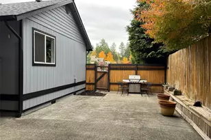 32116 Sunny Ln, Black Diamond, WA 98010 - Photo 15