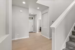 9645 7th Ave SE, Lacey, WA 98513 - Photo 7