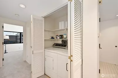 1301 Spring Street #17A, Seattle, WA 98104 - Photo 21