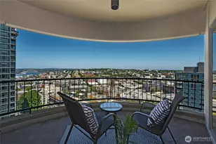 1301 Spring St, Seattle, WA 98104 - Photo 11