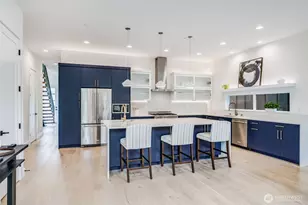 10227 26th Ave SW, Seattle, WA 98146 - Photo 13