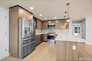 11720 SE 272nd Pl, Kent, WA 98030 - Photo 7