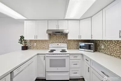 30831 13th Place S #13, Federal Way, WA 98003 - Photo 11