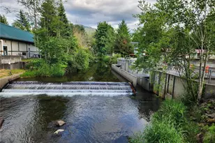 220 SW Clark St, Issaquah, WA 98027 - Photo 19