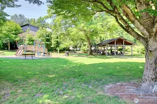 220 SW Clark St, Issaquah, WA 98027 - Photo 17