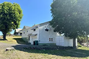 216 NW Cole Ave, Wilbur, WA 99185 - Photo 3