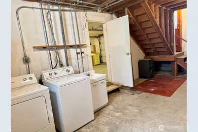 216 NW Cole Avenue, Wilbur, WA 99185 - Photo 29