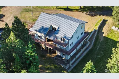 6379 Lewis Peak Road, Waitsburg, WA 99361 - Photo 35