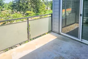 2611 NE 4th St, Renton, WA 98056 - Photo 9