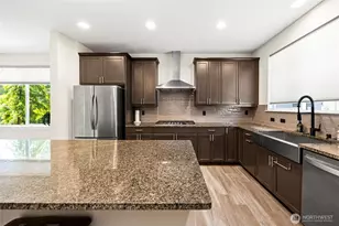 508 237th St SE, Bothell, WA 98021 - Photo 17