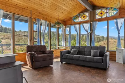 87 Vintin Road, Carlton, WA 98814 - Photo 31